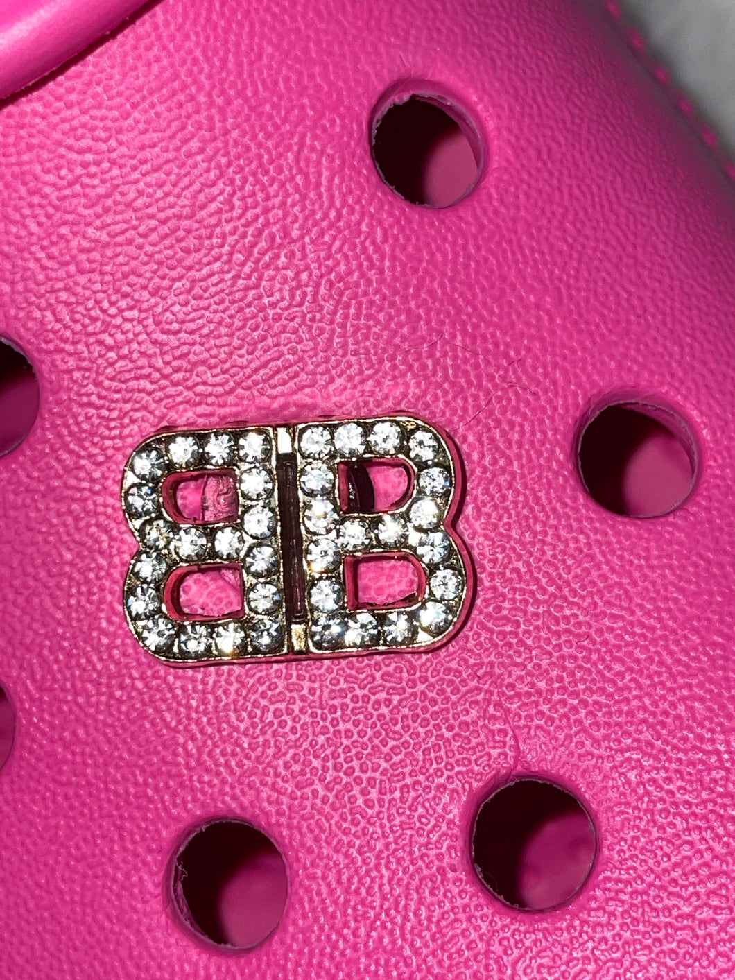 B.B